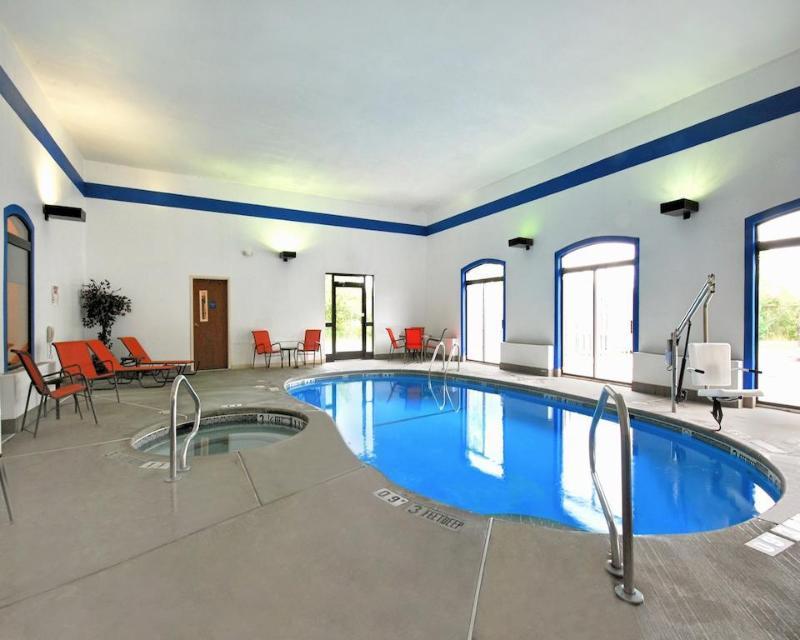 Extended Stay America Suites - Buffalo - Airport 치크토와가 외부 사진